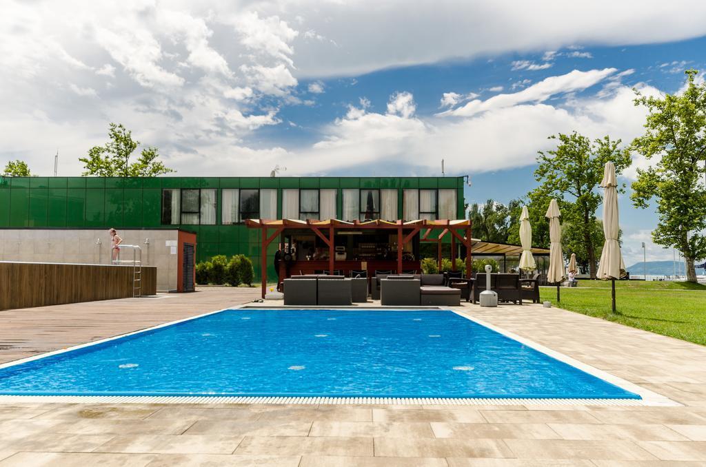 Butique Apartman Балатонлелле Экстерьер фото